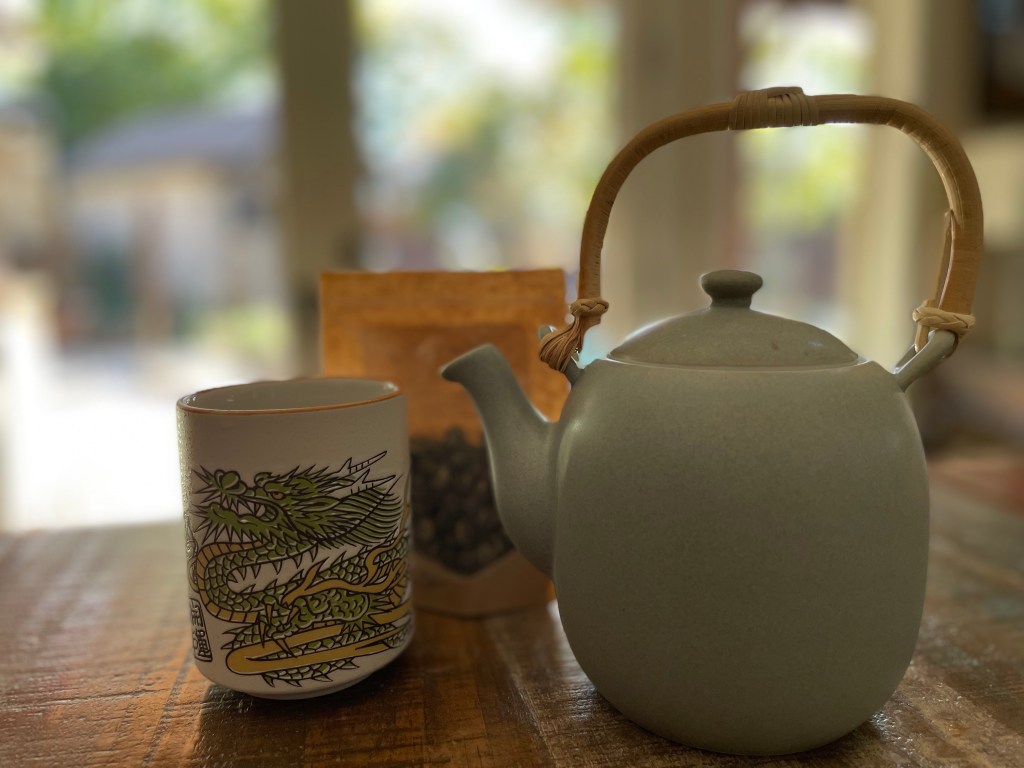 Reminiscences From A Teapot